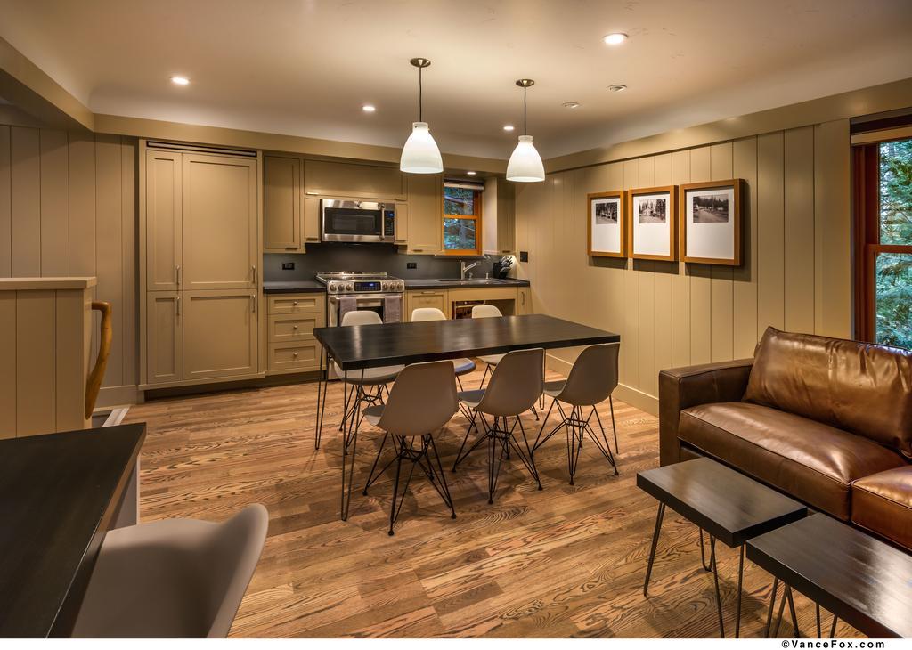 Cedar Crest Cottages Homewood Chambre photo